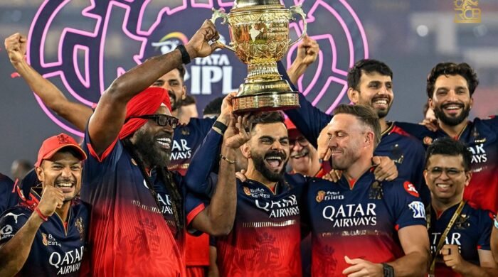 ১৮ বারের চেষ্টায় অবশেষে প্রথমবারের মতো শিরোপা জয়ের স্বাদ পেল বিরাটের বেঙ্গালুরু